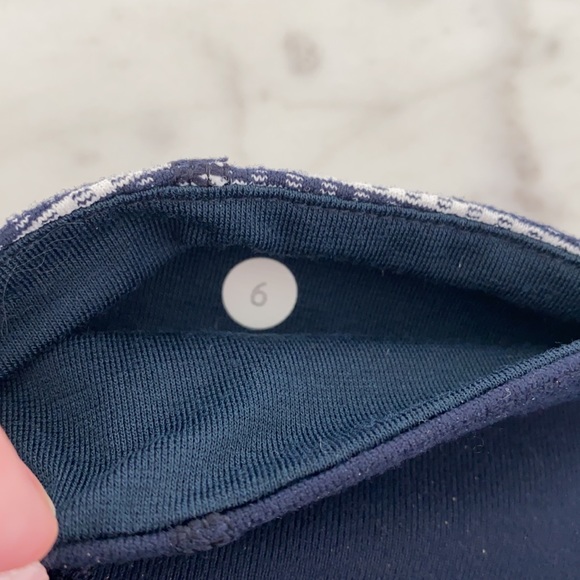 Lululemon Gingham Leggings - Picture 3 of 6